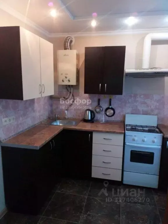 2-к кв. Крым, Феодосия ул. Украинская, 16 (42.0 м) - Фото 0