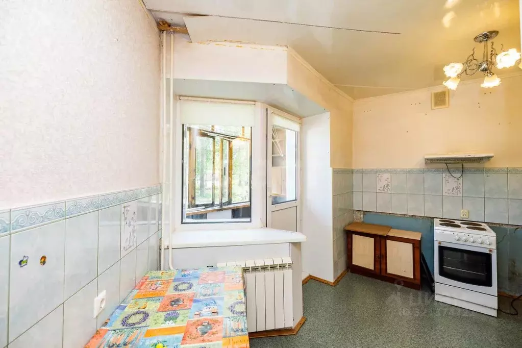 3-к кв. Ханты-Мансийский АО, Сургутский район, Барсово пгт Апрельская ... - Фото 1