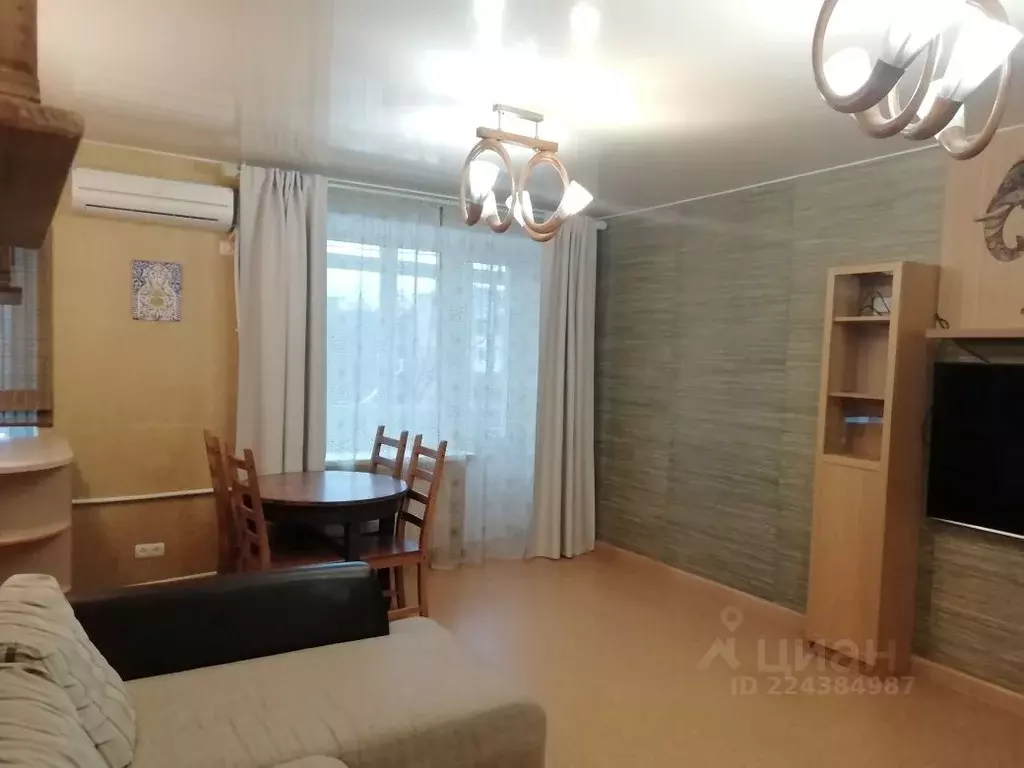 3-к кв. Тульская область, Новомосковск ул. Маяковского, 19А (55.0 м) - Фото 1