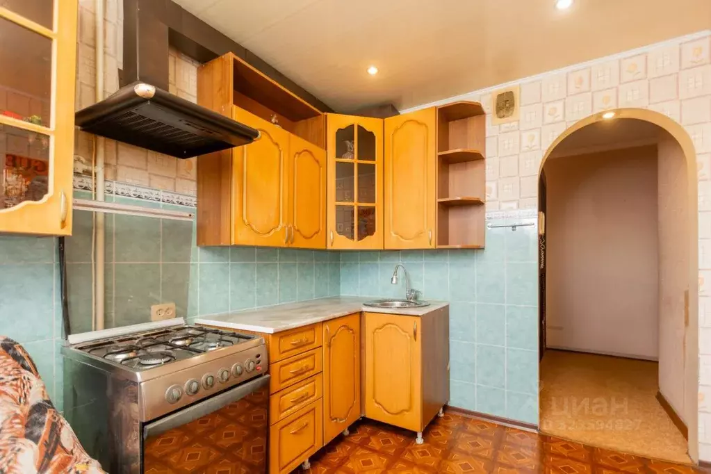 3-к кв. Оренбургская область, Оренбург Салмышская ул., 33 (66.3 м) - Фото 1