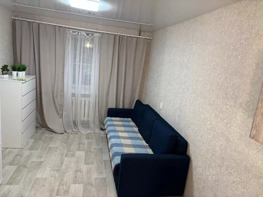 Комната Свердловская область, Екатеринбург ул. Титова, 25 (18.0 м) - Фото 1