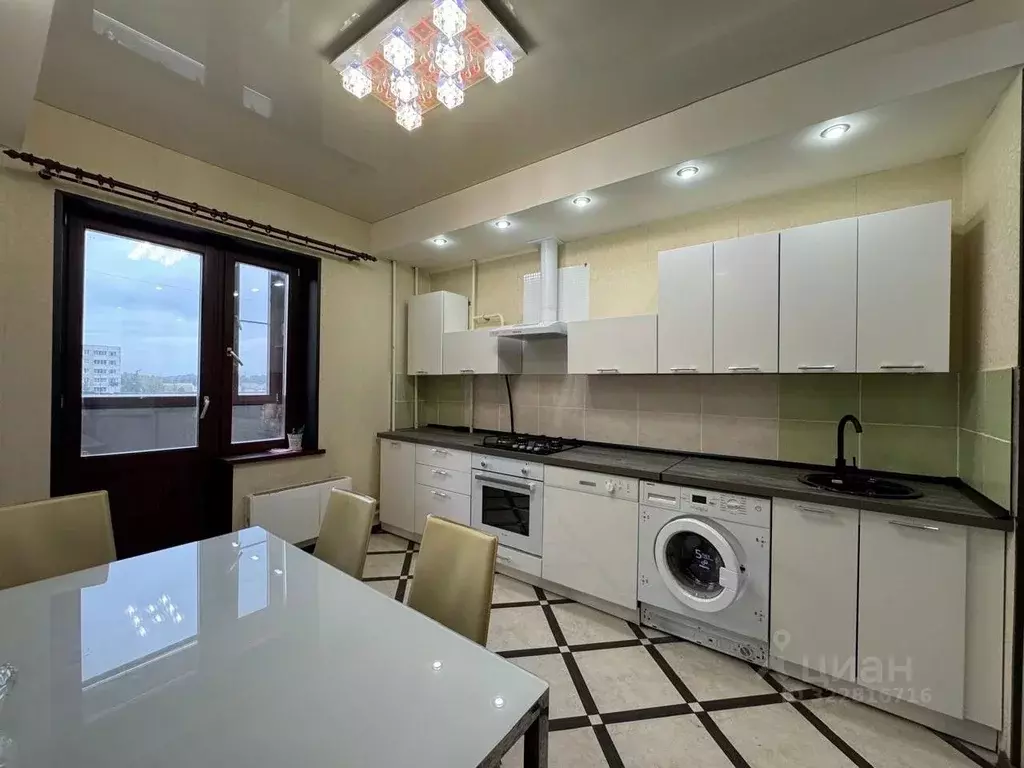 3-к кв. Ленинградская область, Колтуши Всеволожский район, ул. ... - Фото 1