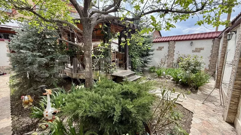 Дом в Дагестан, Махачкала ул. Маяковского, 118 (300 м) - Фото 1
