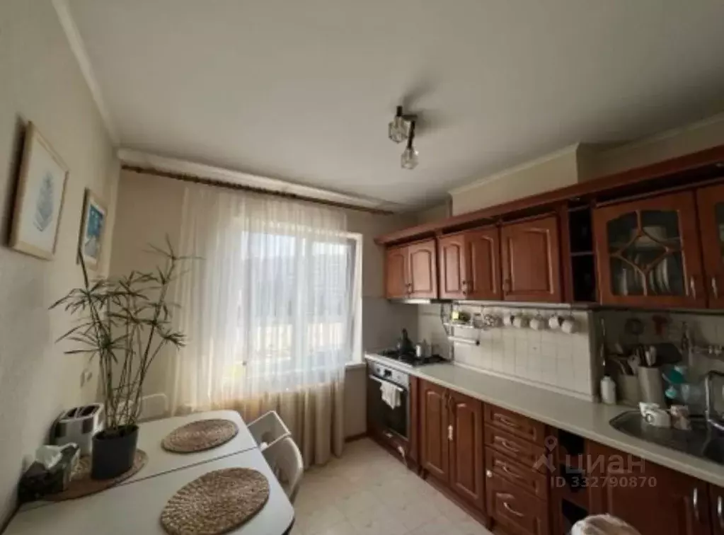 3-к кв. Севастополь ул. Астана Кесаева, 14В (71.6 м) - Фото 1