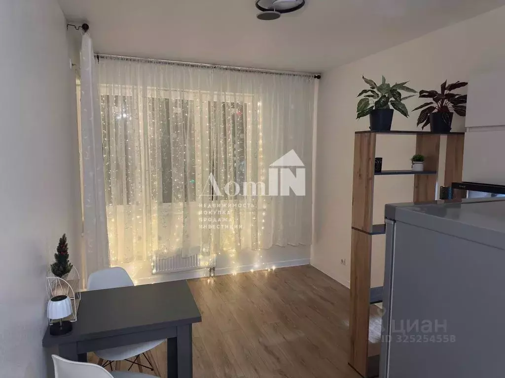 Студия Москва Десеновское поселение, ул. 3-я Нововатутинская, 15к1 ... - Фото 0