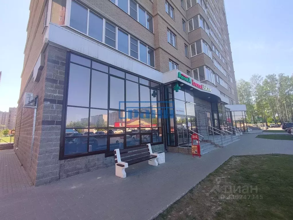 Торговая площадь в Курская область, Курск просп. Анатолия Дериглазова, ... - Фото 1