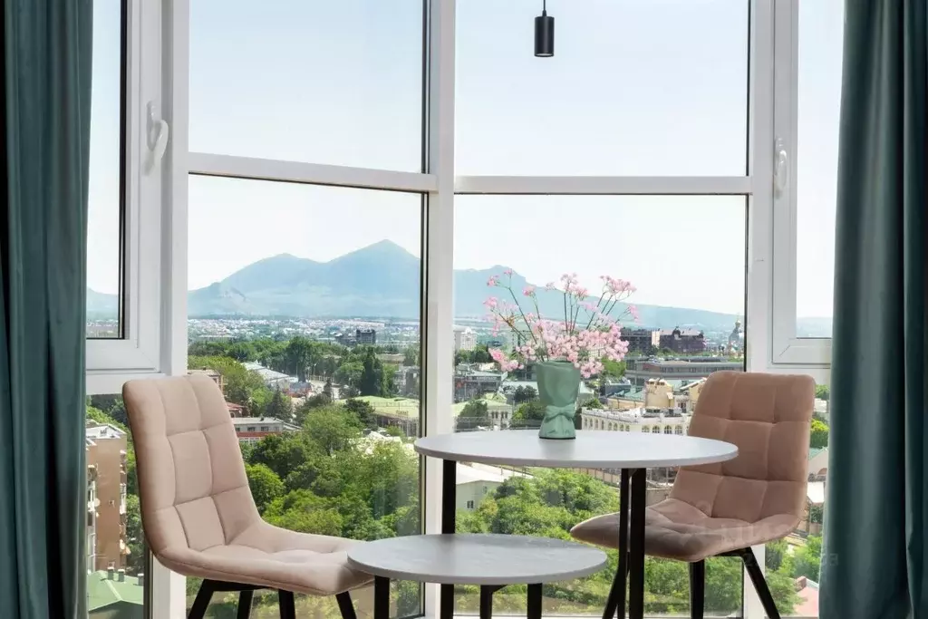 1-к кв. Ставропольский край, Ессентуки ул. Буачидзе, 1к1 (50.0 м) - Фото 1