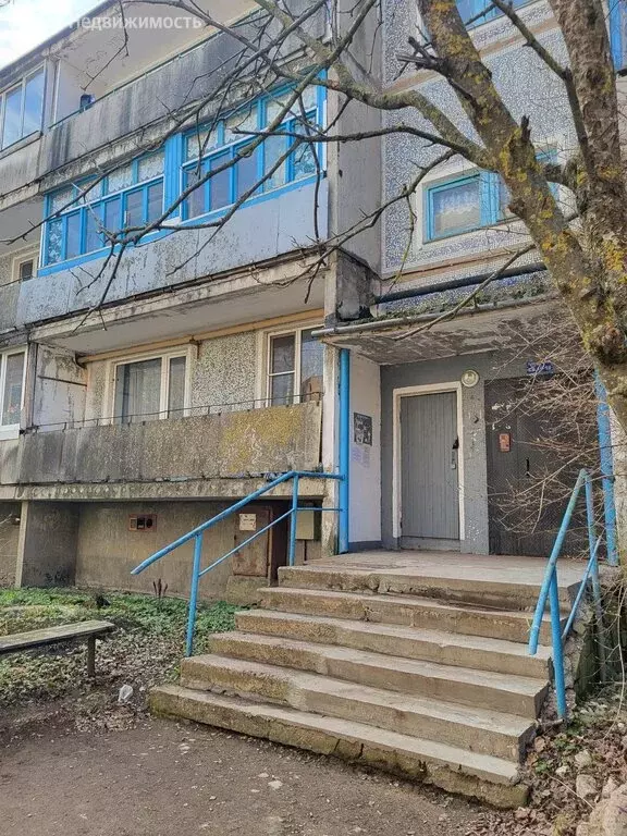 2-комнатная квартира: Старая Русса, улица Строителей (48.2 м) - Фото 1