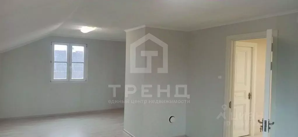 Дом в Ленинградская область, Ломоносовский район, Пениковское с/пос, ... - Фото 1