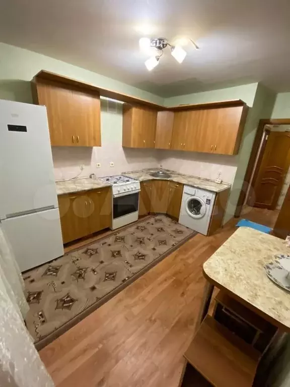 1-к. квартира, 40 м, 4/10 эт. - Фото 0