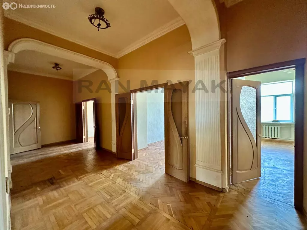 3-комнатная квартира: Майкоп, Краснооктябрьская улица, 19 (80.9 м) - Фото 1