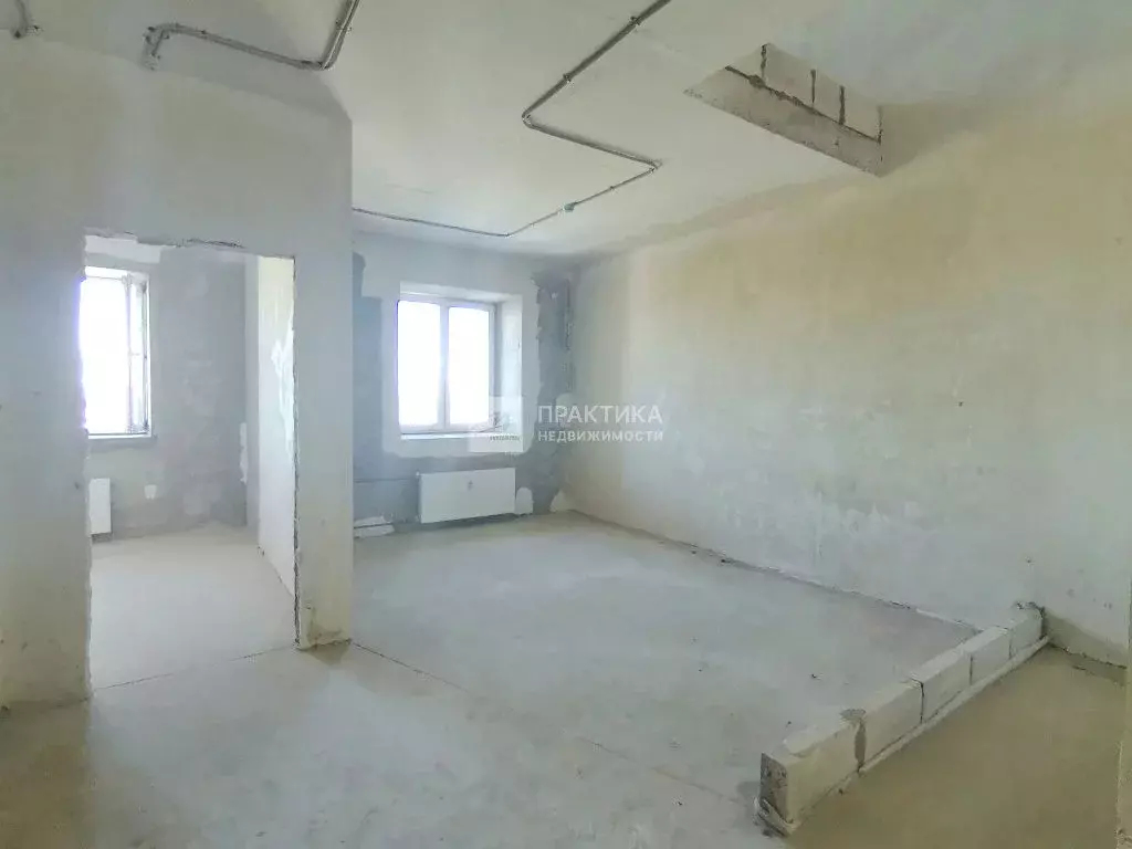 Продается 4-комнатная квартира - Фото 0