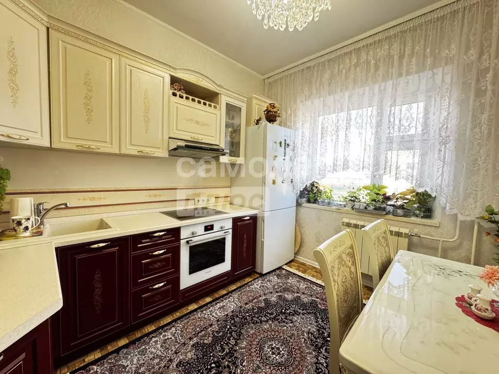 3-к кв. Ханты-Мансийский АО, Нижневартовск ул. Чапаева, 79 (69.2 м) - Фото 1