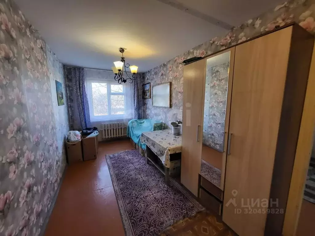 3-к кв. Псковская область, Порхов ул. Пушкина, 35 (56.0 м) - Фото 1