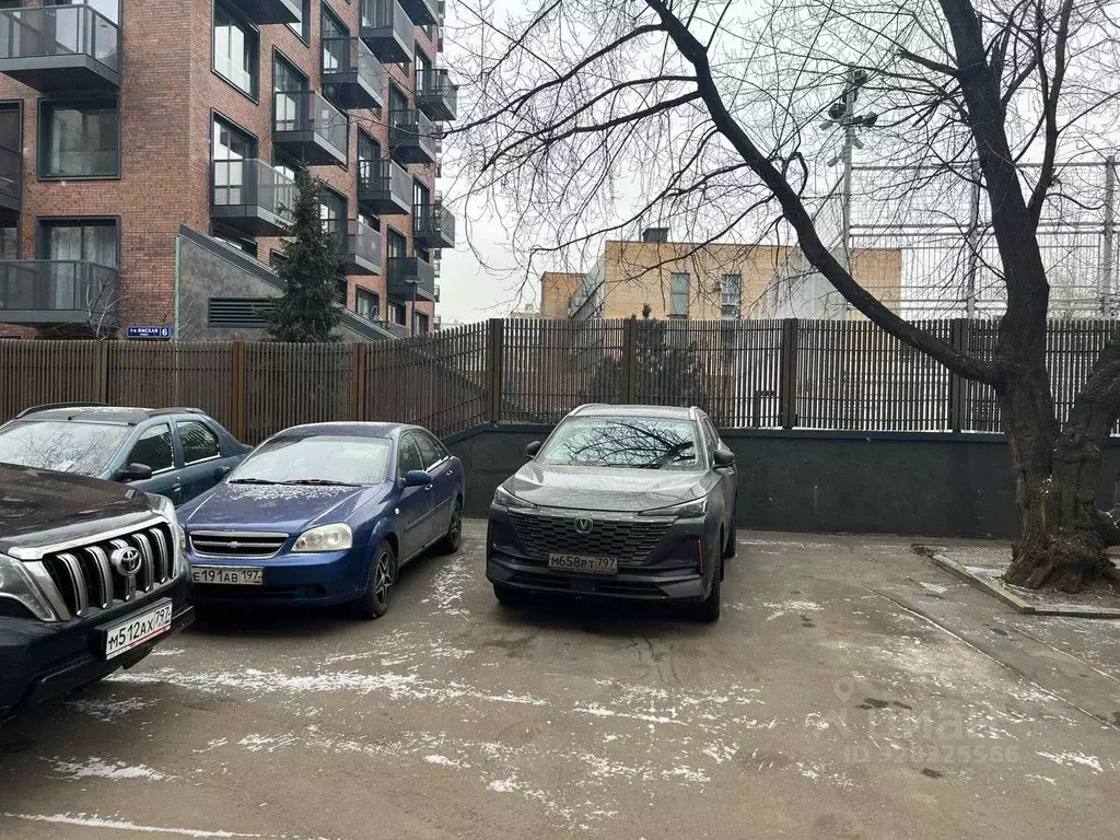 Гараж в Москва Новолесная ул., 17/21 (18 м) - Фото 2