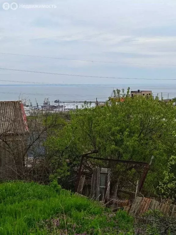 Дом в Феодосия, Октябрьская улица (40 м) - Фото 1