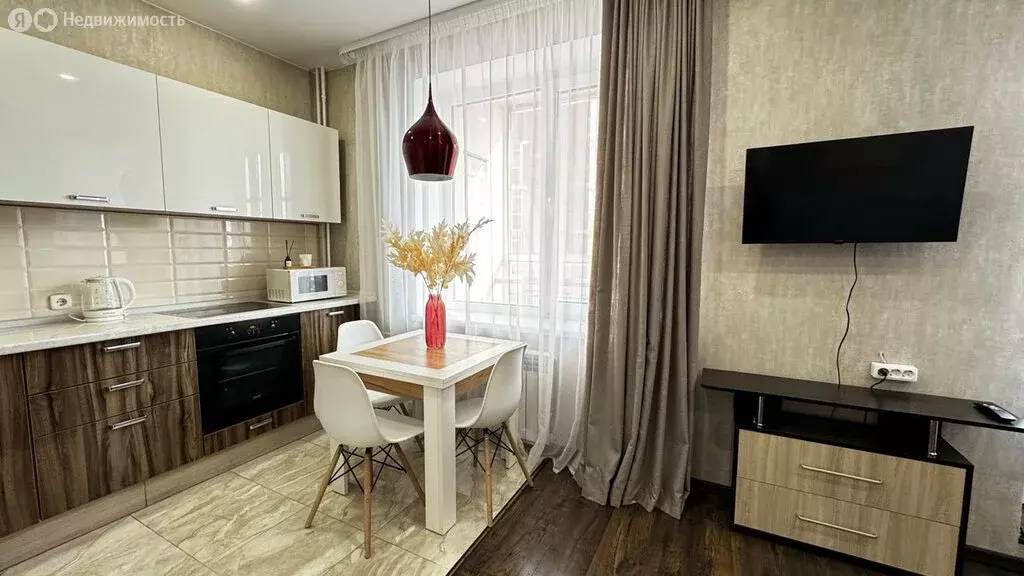 1-комнатная квартира: Иркутск, Дальневосточная улица, 152 (40.4 м) - Фото 1