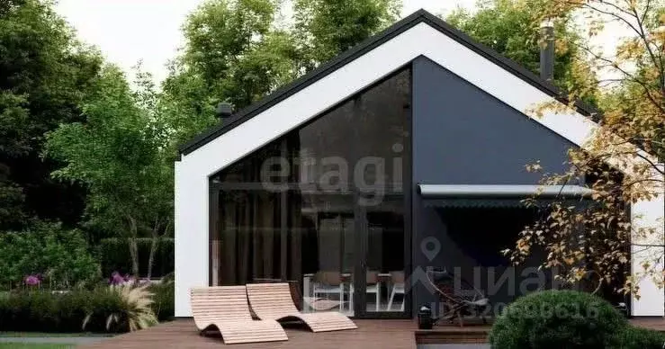 Дом в Калмыкия, Элиста пер. Шунгаевой, 18 (100 м) - Фото 0