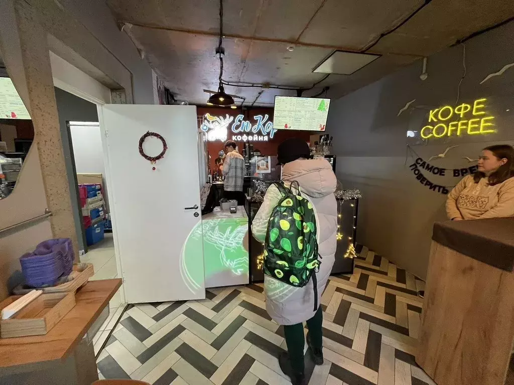 Помещение свободного назначения в Санкт-Петербург просп. Просвещения, ... - Фото 2