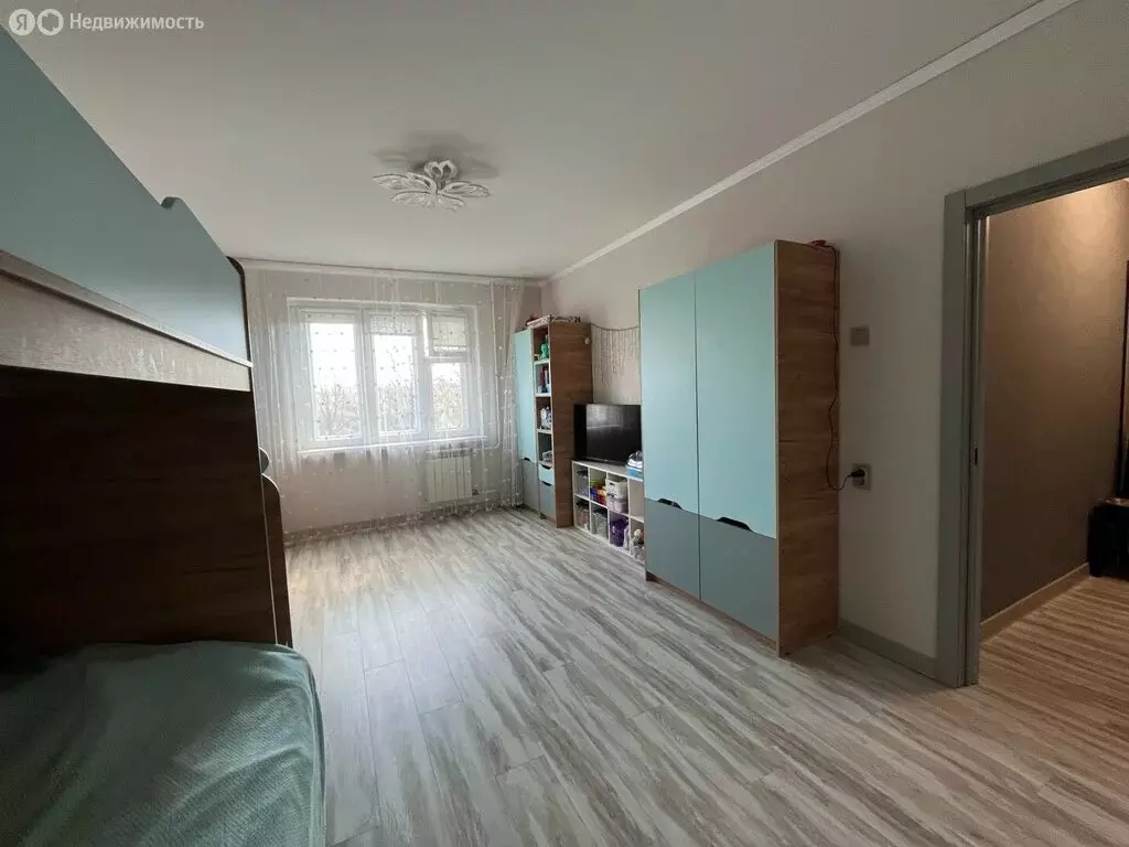 2-комнатная квартира: деревня Жилина, улица Графа Киселёва, 1 (61 м) - Фото 1