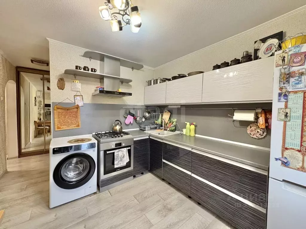 2-к кв. Коми, Сыктывкар Первомайская ул., 36 (50.0 м) - Фото 1