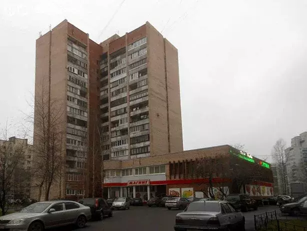 1к в 6-комнатной квартире (13 м) - Фото 1