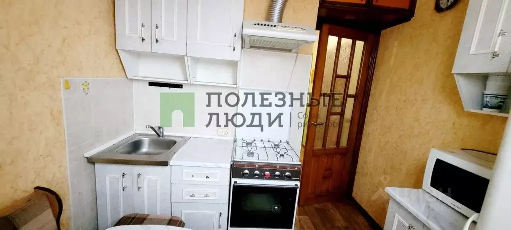 2-к кв. Орловская область, Орел Рощинская ул., 11 (44.6 м) - Фото 0