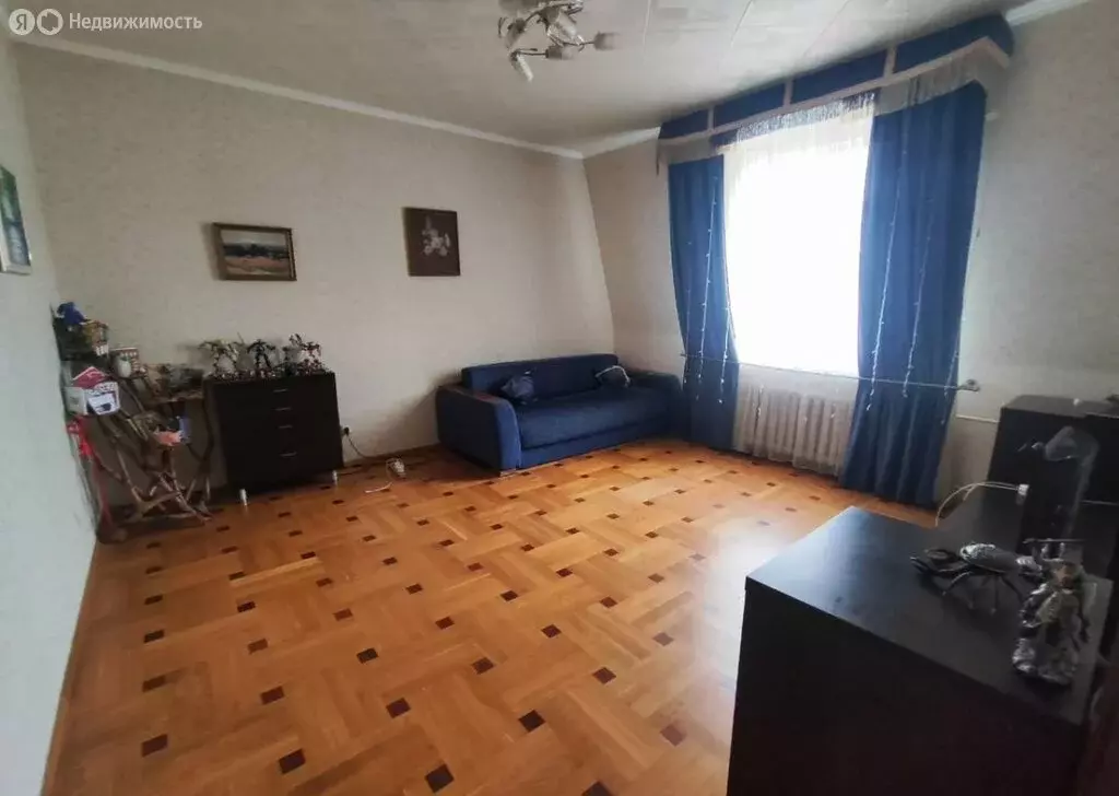 4-комнатная квартира: Волгодонск, улица Черникова, 32 (100.7 м) - Фото 0