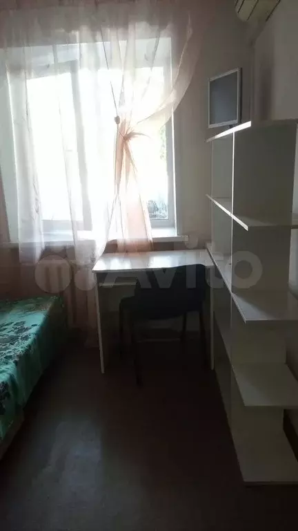 Комната 10 м в 3-к., 2/9 эт. - Фото 0