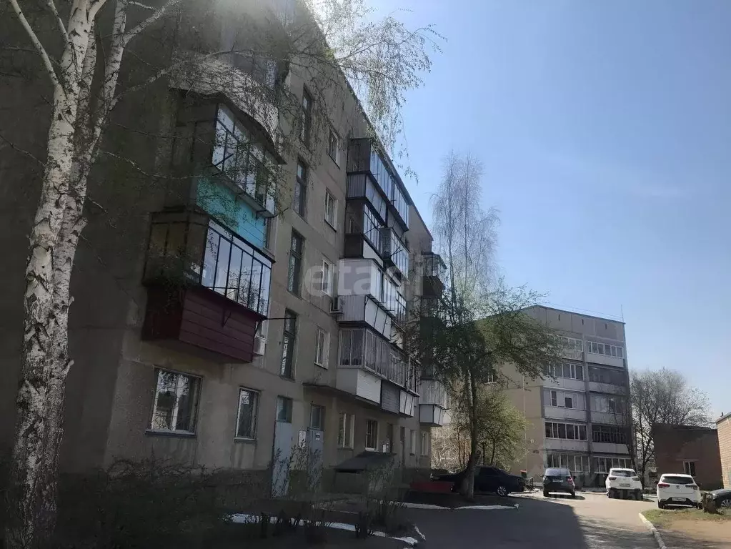 2-к кв. Челябинская область, Троицк 2-й мкр, 7 (50.0 м) - Фото 1