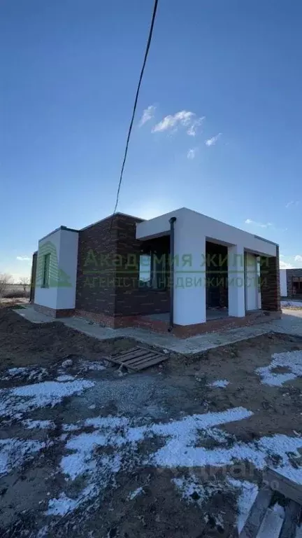 Дом в Саратовская область, Энгельс ул. Тельмана (135 м) - Фото 1