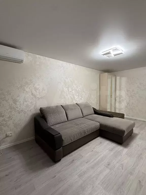 2-к. квартира, 48 м, 5/5 эт. - Фото 1