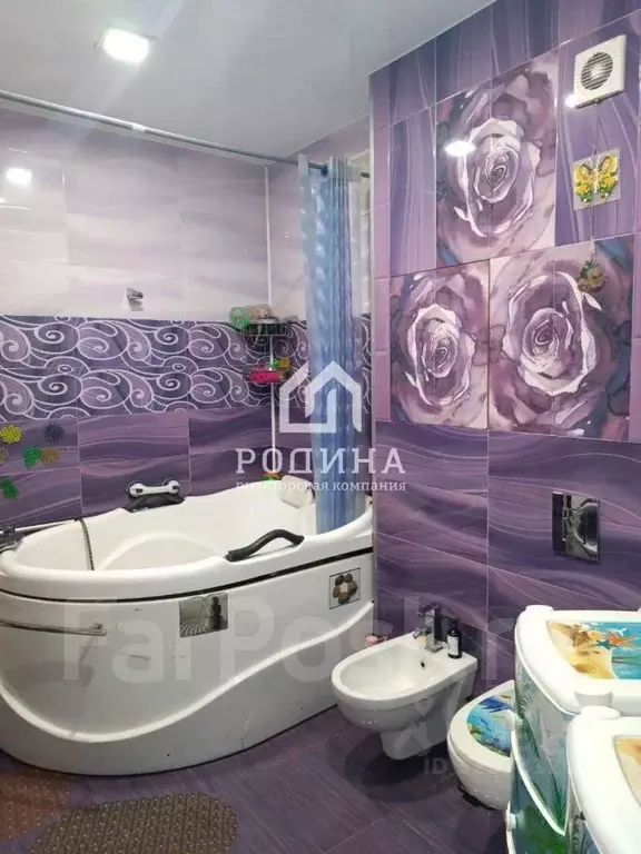 4-к кв. Хабаровский край, Комсомольск-на-Амуре просп. Мира, 13 (87.4 ... - Фото 1