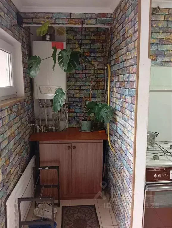 2-к кв. Крым, Симферополь пер. Коммунальный, 8 (40.0 м) - Фото 2