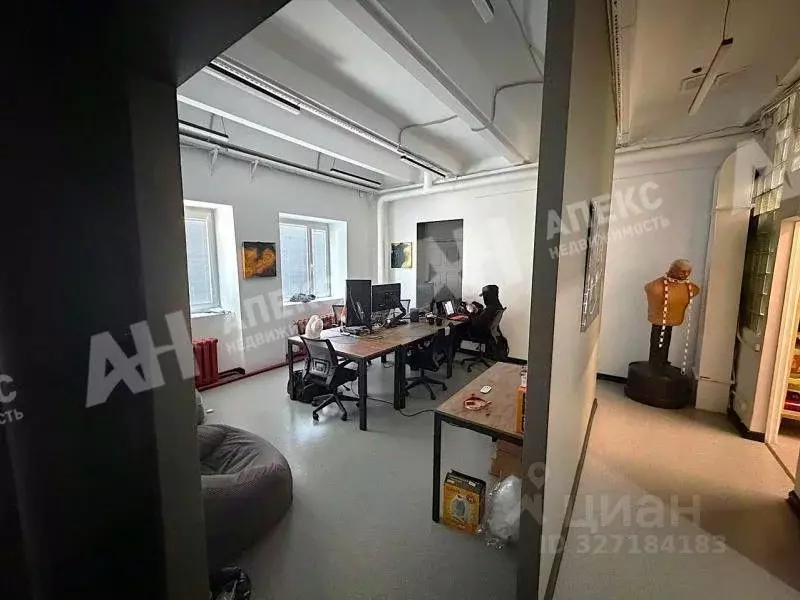 Помещение свободного назначения в Москва Столярный пер., 3к13 (83 м) - Фото 1