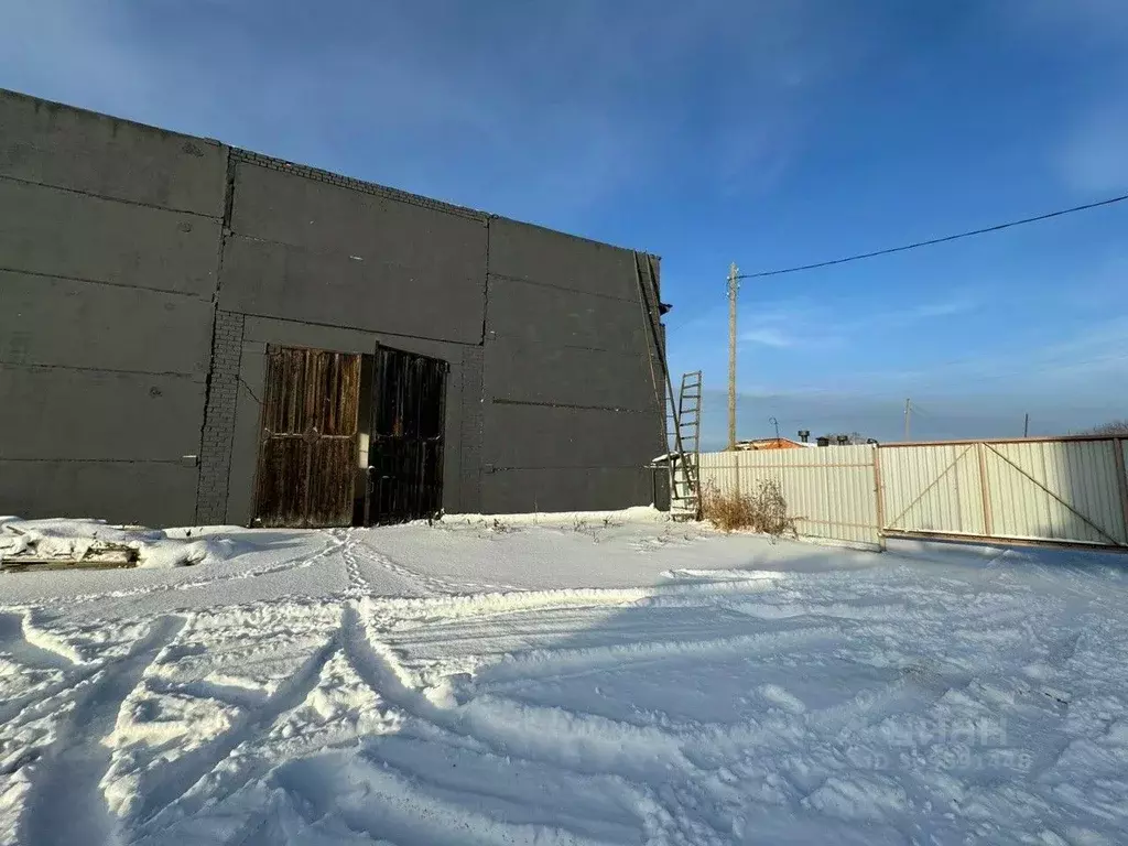 Склад в Свердловская область, Первоуральск городской округ, с. ... - Фото 1