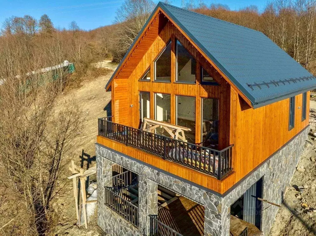 Дом в Краснодарский край, Сочи городской округ, с. Сергей-Поле пер. ... - Фото 0