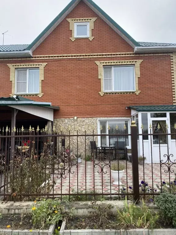 Таунхаус в Омская область, Омский район, с. Пушкино ул. Заозерная (180 ... - Фото 1