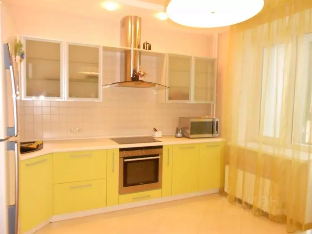 2-к кв. Волгоградская область, Волгоград Авиаторская ул., 1б (80.0 м) - Фото 1