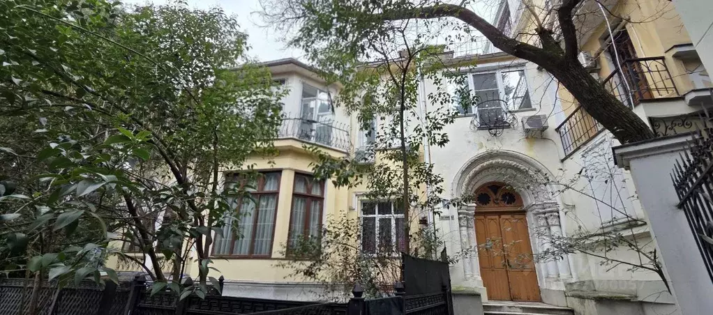 4-к кв. Крым, Ялта ул. Боткинская, 4 (84.1 м) - Фото 2