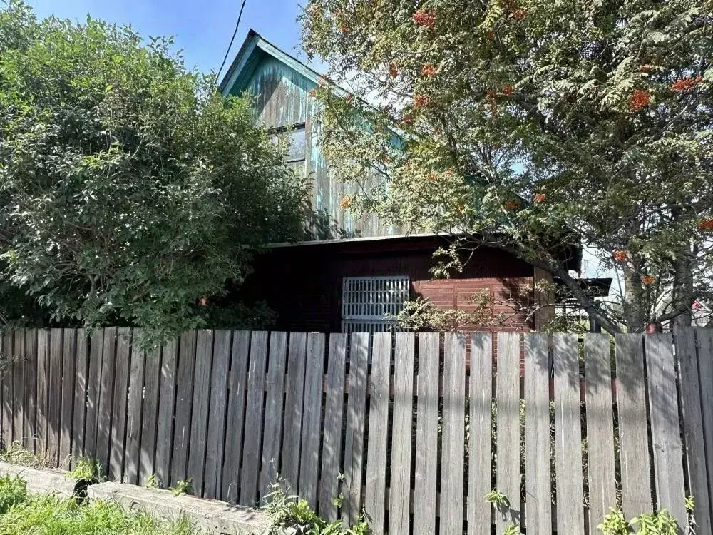 Дом в Иркутская область, Ангарск 6-й кв-л,  (30 м) - Фото 1