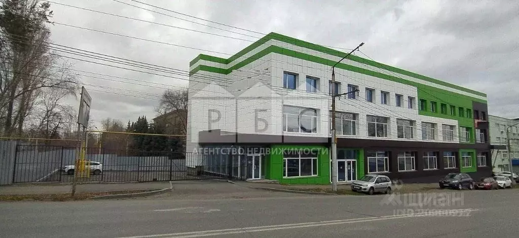 Помещение свободного назначения в Саратовская область, Саратов просп. ... - Фото 2