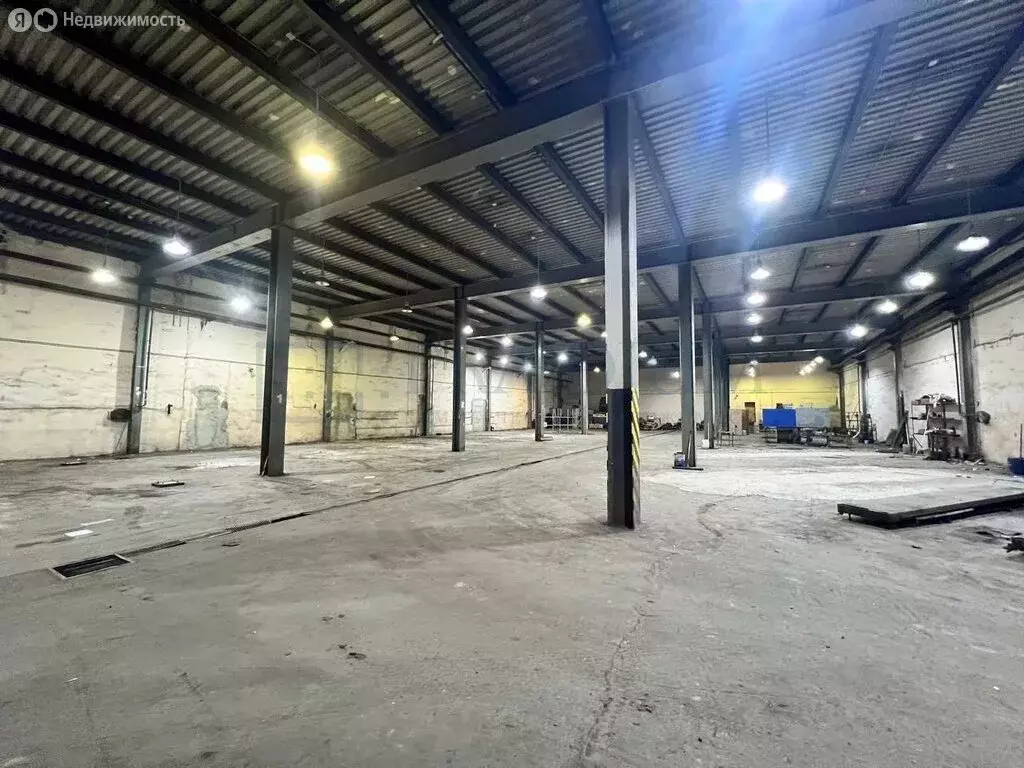 Склад (1691.9 м) - Фото 1