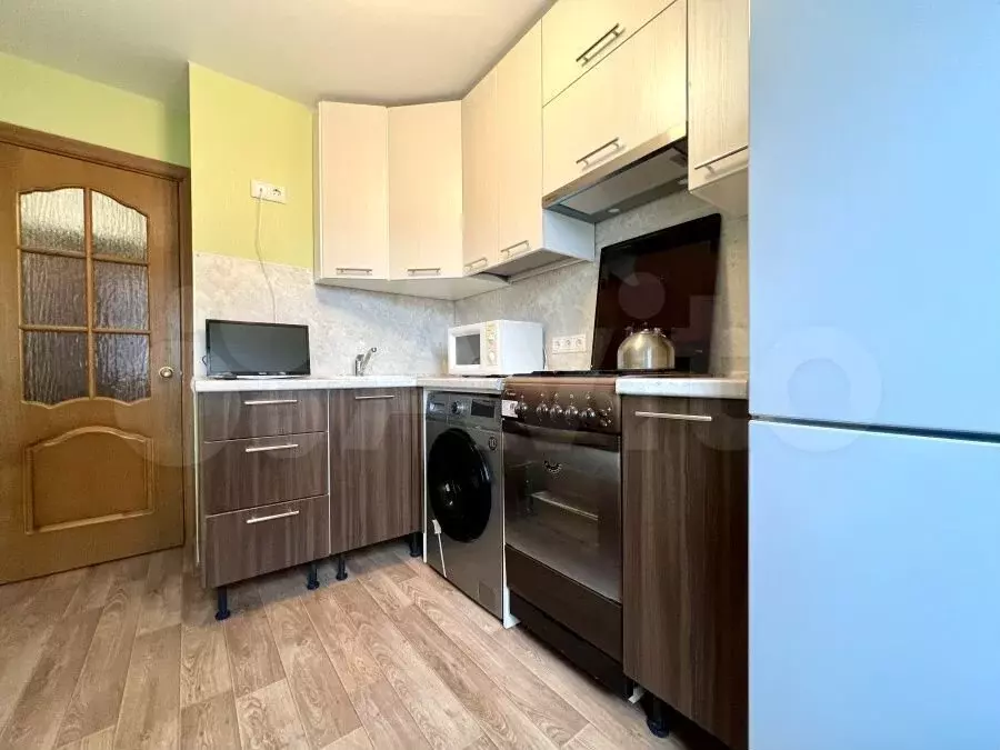 1-к. квартира, 40 м, 4/9 эт. - Фото 0