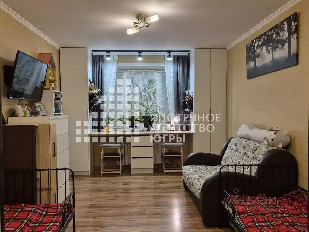 2-к кв. Ханты-Мансийский АО, Ханты-Мансийск ул. Сирина, 76 (50.9 м) - Фото 0