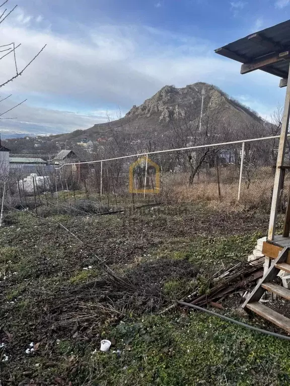 Участок в Ставропольский край, Лермонтов Имени И.В. Мичурина СНТ, 2 ... - Фото 1