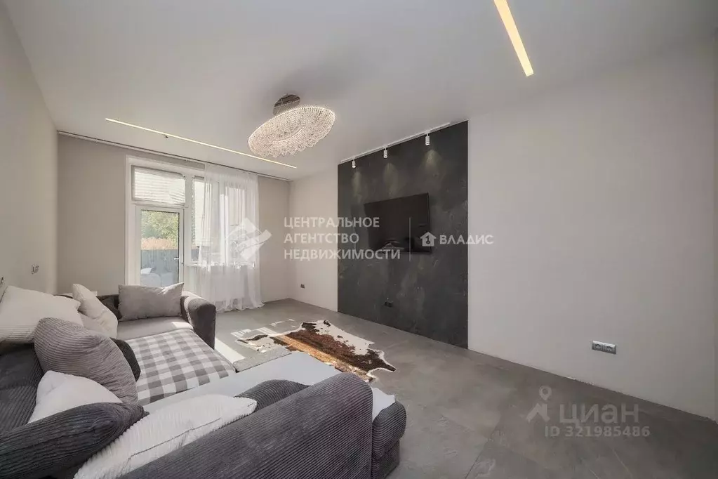 Дом в Рязанская область, Рязань Песоченский пер. (210 м) - Фото 1