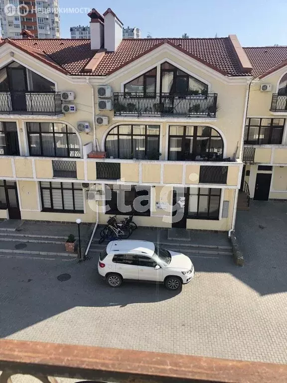 3-комнатная квартира: Севастополь, улица Степаняна, 10Б (84.4 м) - Фото 1