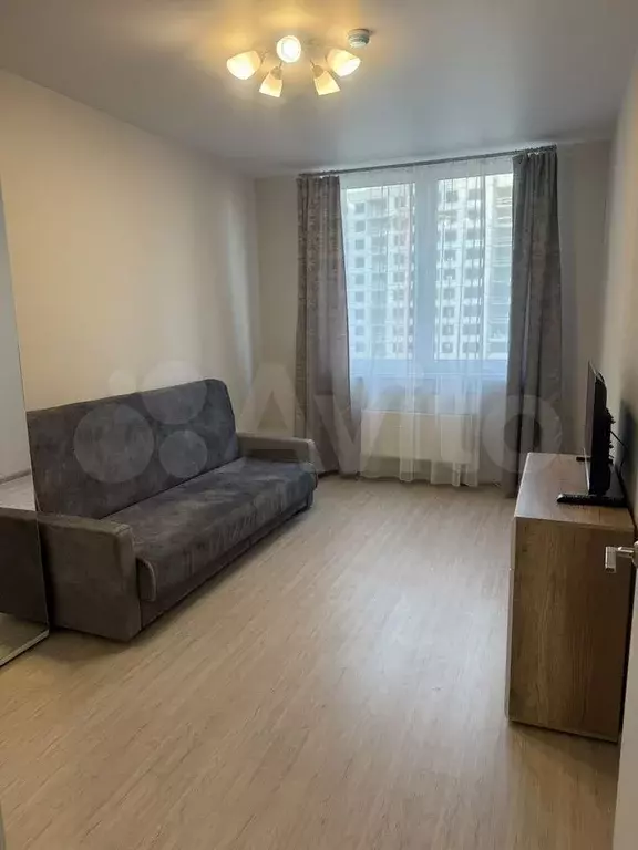 1-к. квартира, 38 м, 8/24 эт. - Фото 0