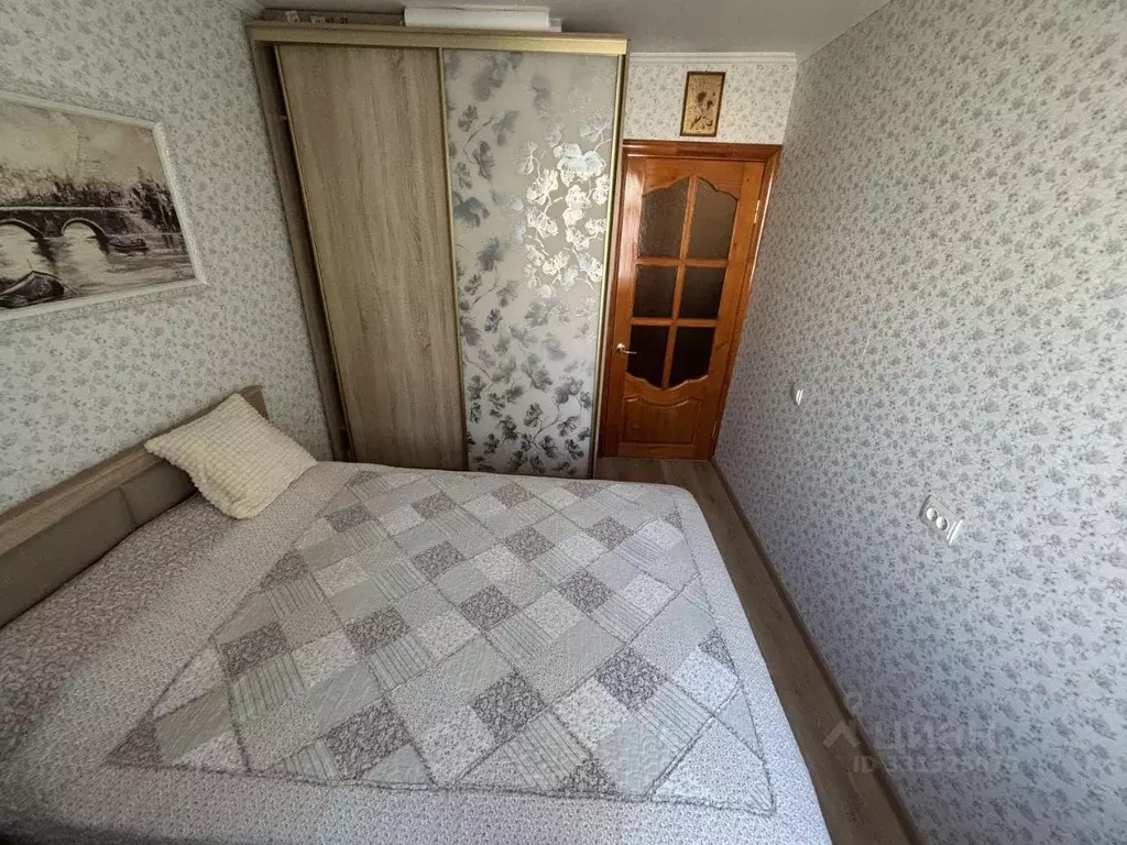 3-к кв. Смоленская область, Рославль 15-й мкр, 23 (60.8 м) - Фото 1